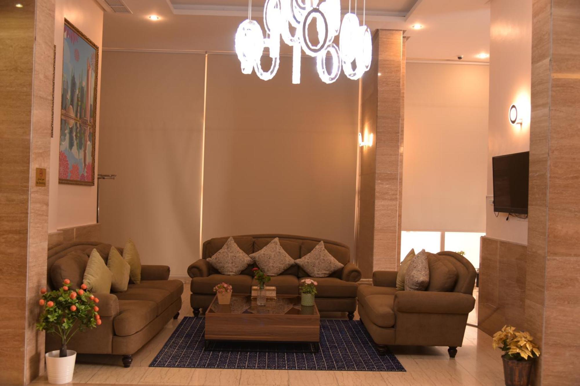 Dahlia Hotel Apartment Riggae Kuwait City Exterior photo